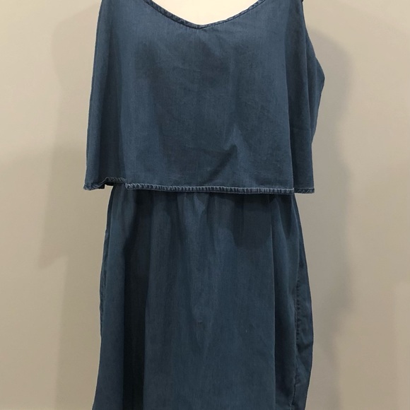 Old Navy Denim Dress - Picture 2 of 4